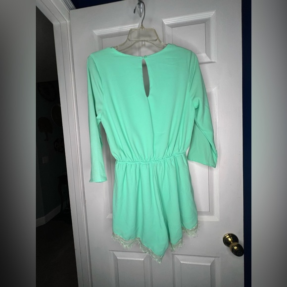 Romper - Picture 4 of 5